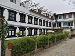 Отель Hotel Heranya  Катманду